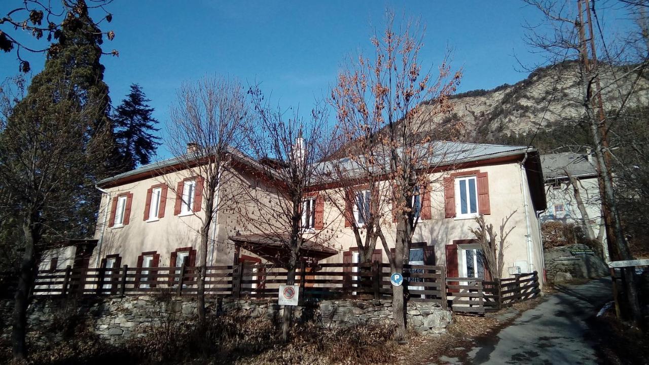 Maison Familiale Des Gueyniers Жозьє Екстер'єр фото